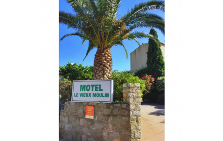 Môtel Le vieux moulin